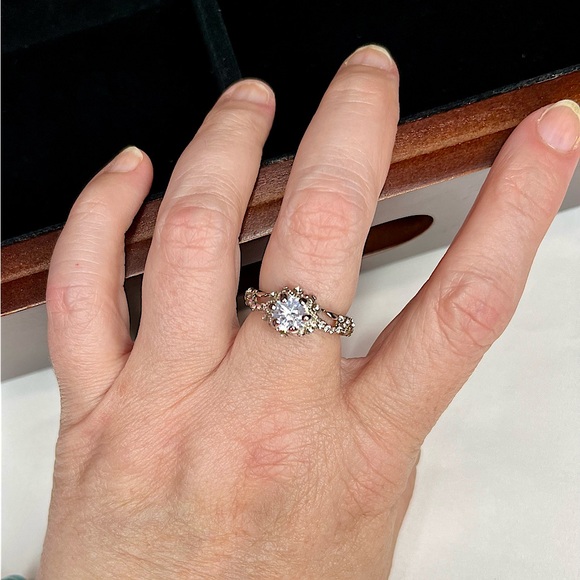 CZ Flower 925 (stamped) Statement Ring Filigree Bridal Bling | 8 - Picture 1 of 12